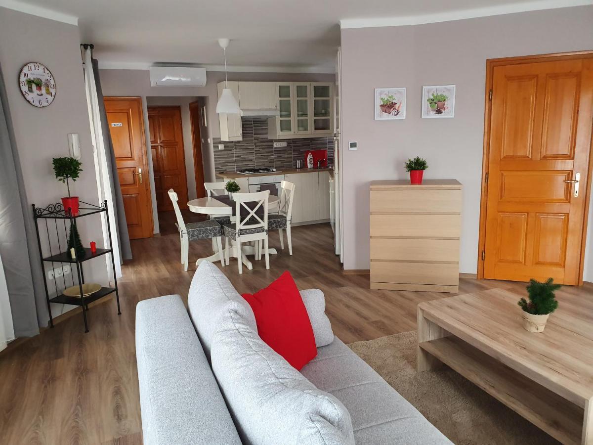 Apartment Pannonia *