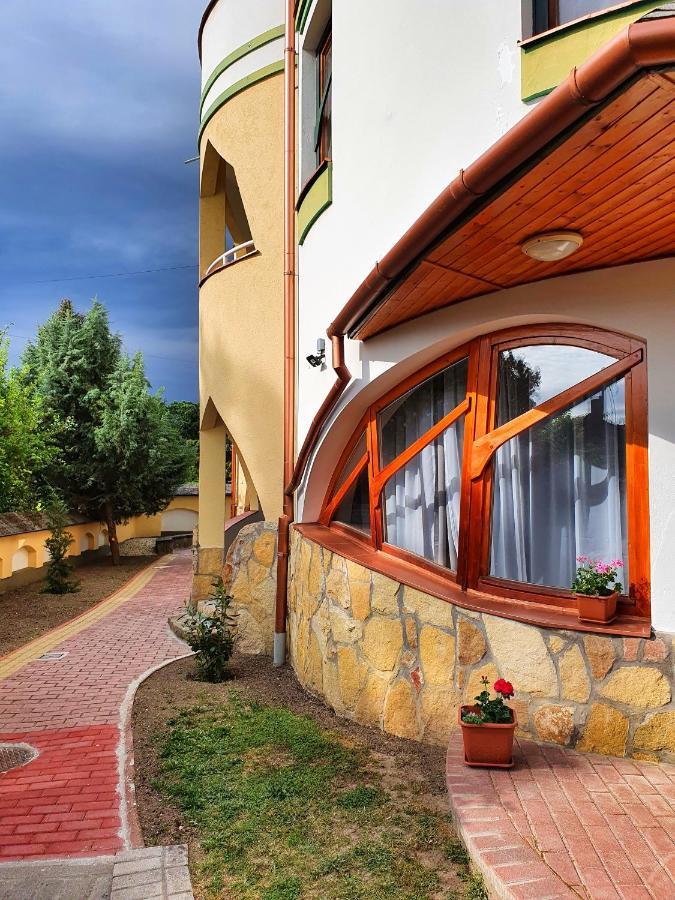 Pannonia Апартаменты