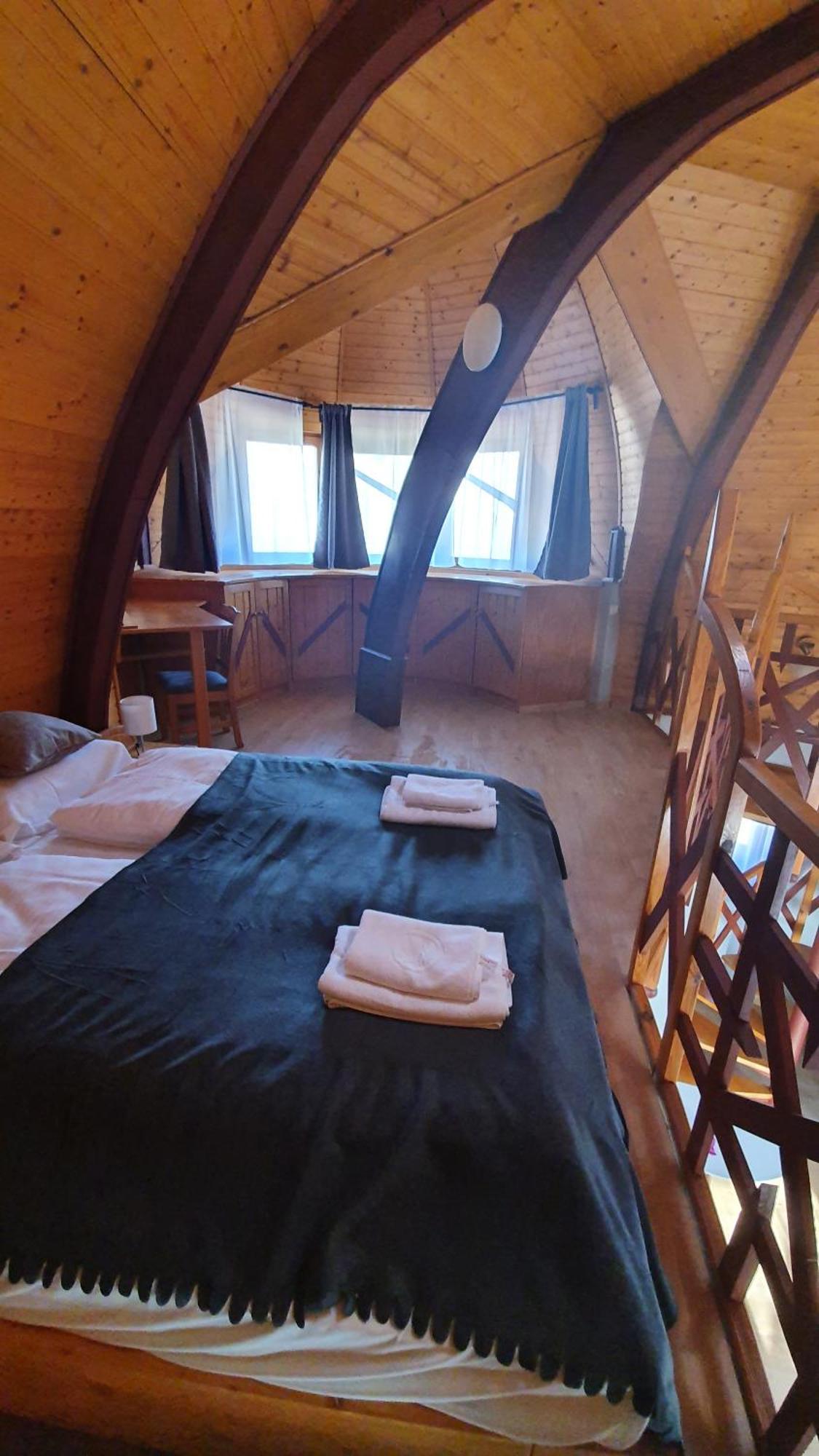 Pannonia Apartment